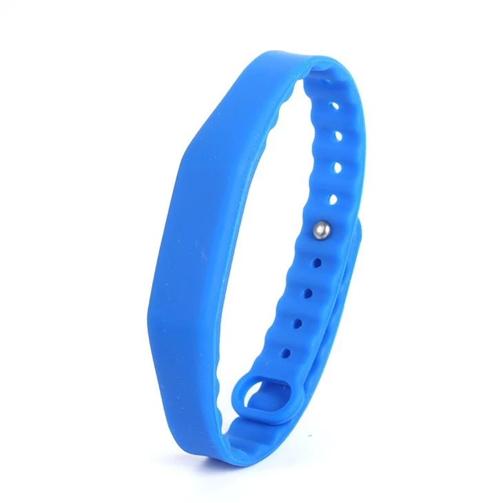 programmable nfc bracelet